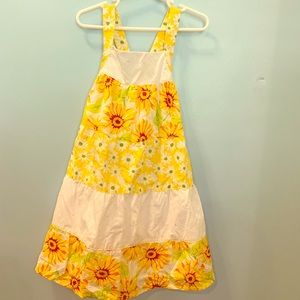 Beautiful size 5 dress!